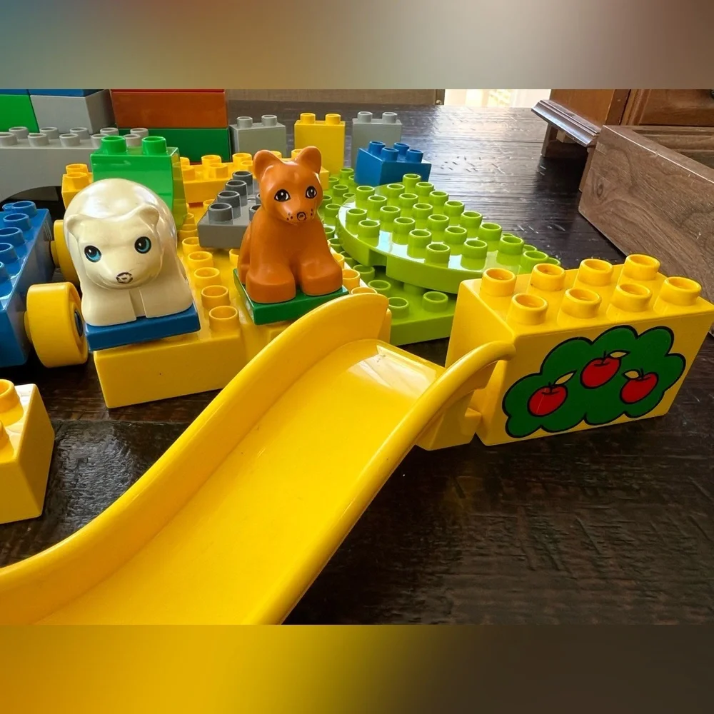LEGO DUPLO Mix Lot Blocks Bricks Various Pieces, Animals, People,Tractor 90pc